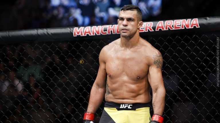 UFC sobiq chempioni Vitor Belfort navbatdagi jangini blogerga qarshi o'tkazadi. 
			