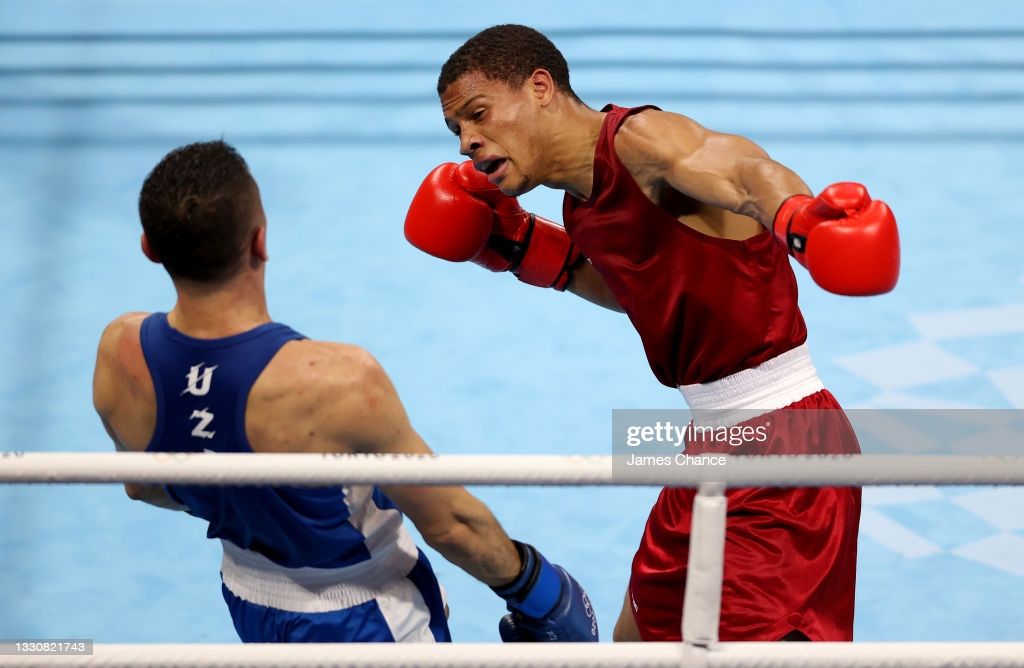 Boks bahslarining -69 kg vazn toifasida vatanimiz sharafini himoya qilayotgan Bobousmon Baturov ilk jangida Polando Roxanga qarshi ringga ko'tarildi va raqibini 4:0 hisobida mag'lub etdi.
			