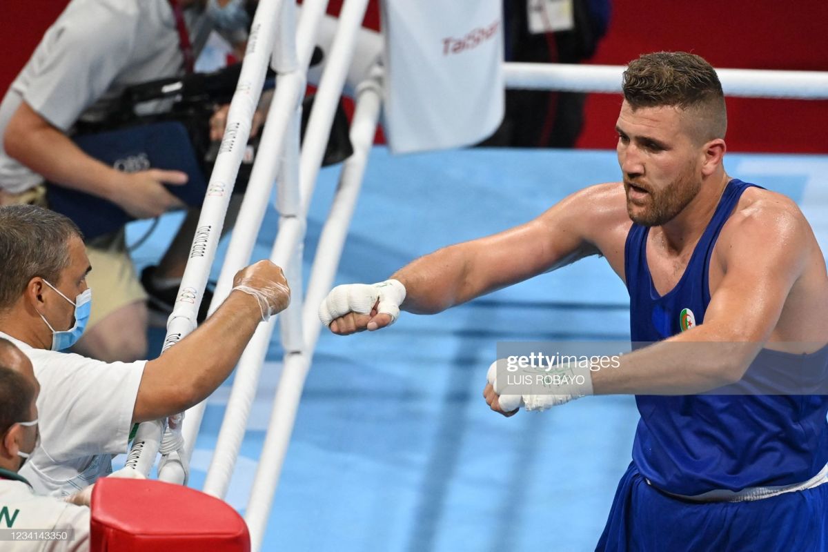 Tokio shahrida yozgi Olimpiya o'yinlari davom etmoqda.
			