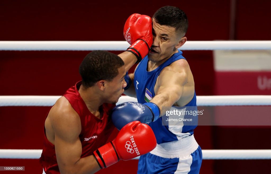 Boks bahslarining -69 kg vazn toifasida vatanimiz sharafini himoya qilayotgan Bobousmon Baturov ilk jangida Polando Roxanga qarshi ringga ko'tarildi va raqibini 4:0 hisobida mag'lub etdi.
			