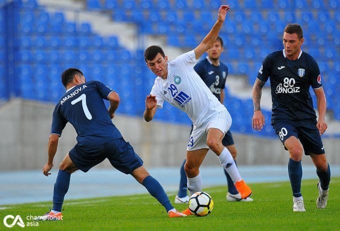 Namanganlik futbolchi faoliyatini jonajon klubida davom ettiradi.
			