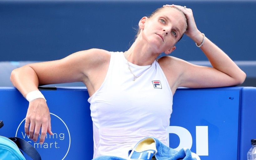 Karolina Plishkova yarim finalda to'xtatildi