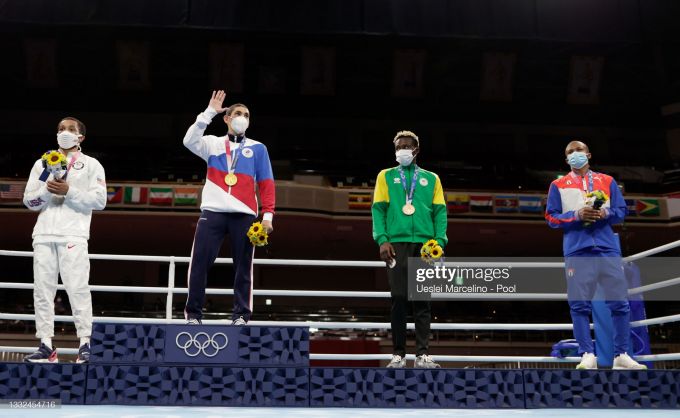 Rossiya Tokioda boks bo'yicha ilk oltin medalini qo'lga kiritdi.
			