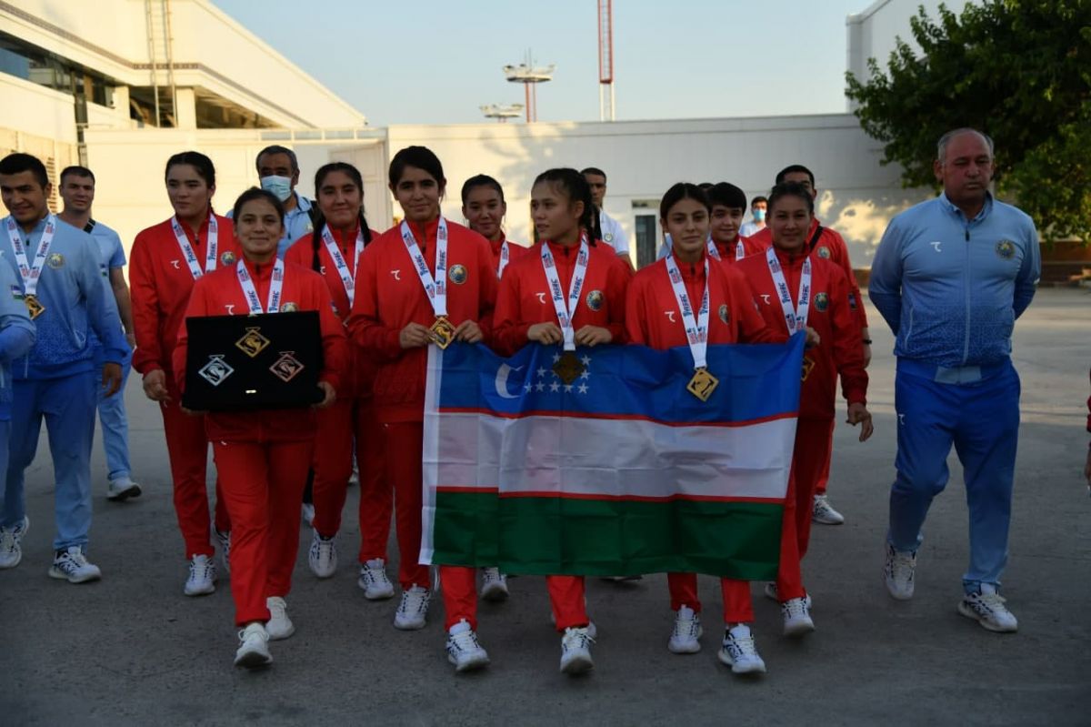 Avvalroq xabar berganimizdek, BAAning Dubay shahrida boks bo'yicha o'smirlar va yoshlar o'rtasidagi Osiyo chempionati bo'lib o'tdi. 
			