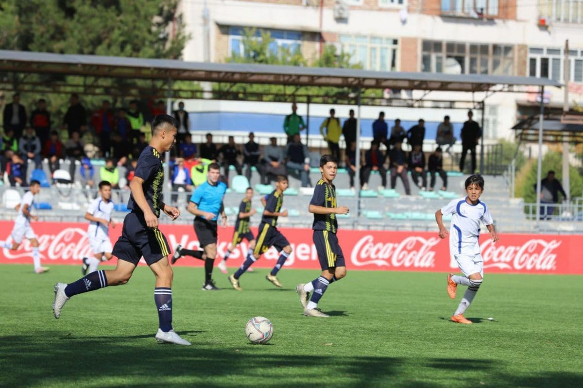 U-14 CHempionatida bugun yarim final bahslari o'tkazilmoqda. 
			