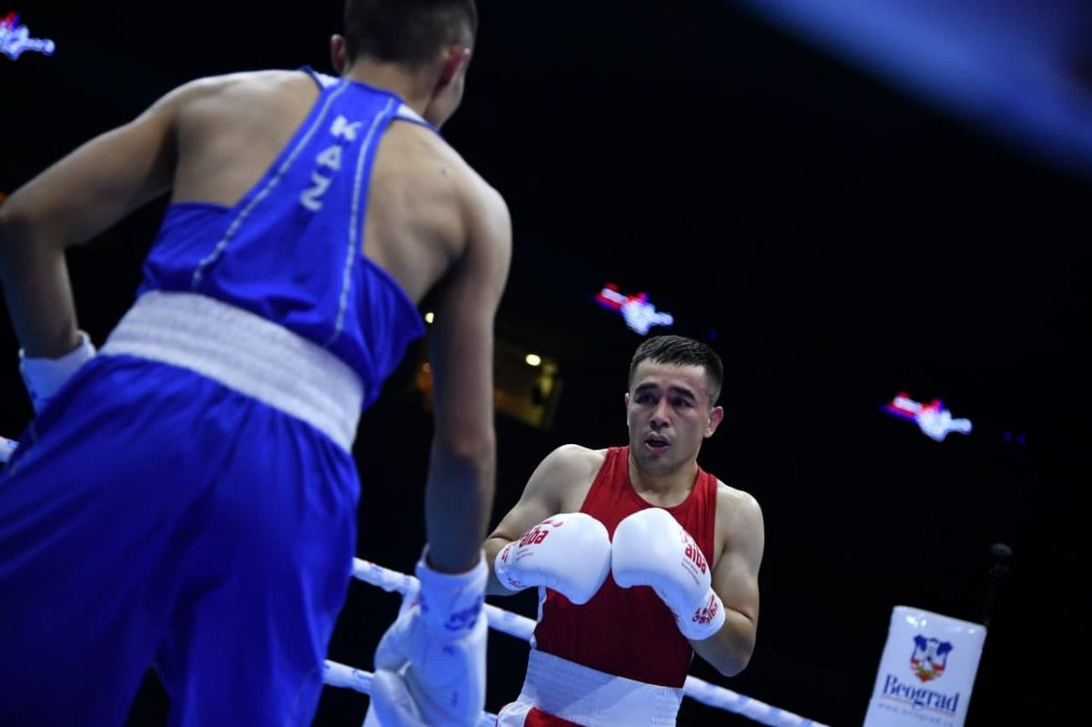 Hozirgina Rio-2016 yozgi Olimpiya o'yinlari g'olibi Hasanboy Do'smatov Tokio Olimpiadasi sovrindori Saken Bibosinovga qarshi ringga ko'tarildi va afsuski hakamlarning tushunarsiz qarorlari sababli hamyurtimiz mag'lub bo'ldi.
			