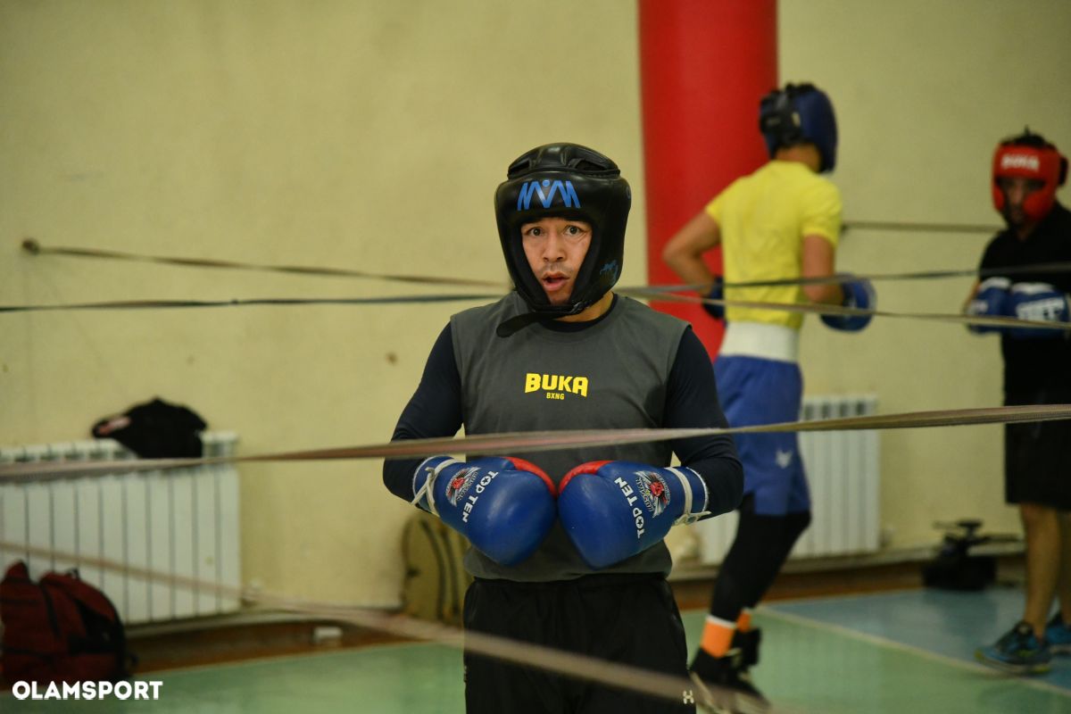 Yaxshi bilasiz, ayni kunlarda boks bo'yicha O'zbekiston va Kuba terma jamoalari Toshkent viloyatida qo'shma o'quv-mashg'ulot yig'inida ishtirok etmoqda.
			