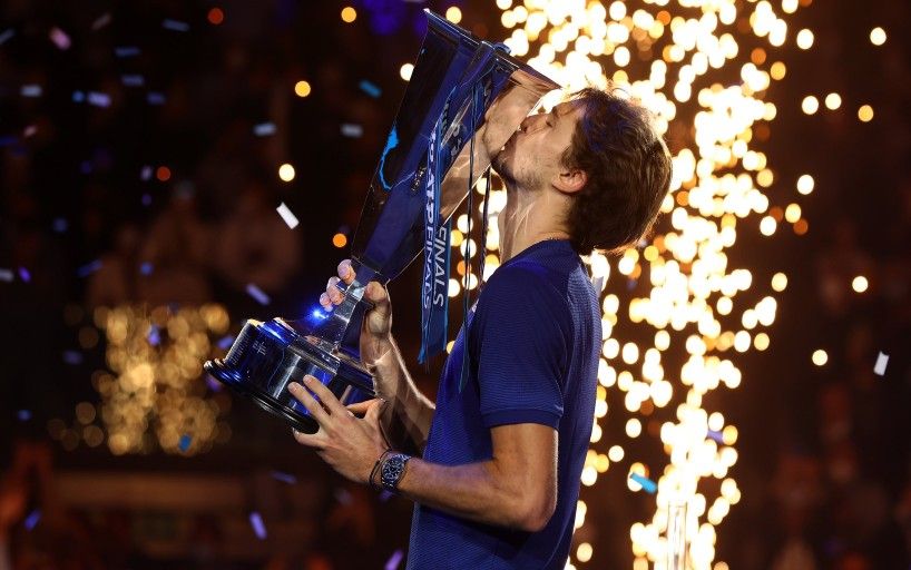 Zverev ATP Finals g'olibi, $1,628 mln mukofot puli va 1300 reyting ochkosi sohibi