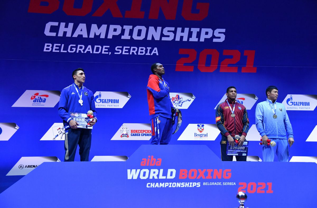 -92 kg vaznli bokschimiz Madiyar Saidrahimov jahon chempionatining bronza medaliga sazovor bo'lgandi.
			