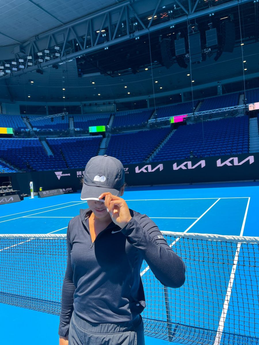 Naomi Osaka Avstraliyada ilk mashg'ulotini o'tkazdi + FOTO