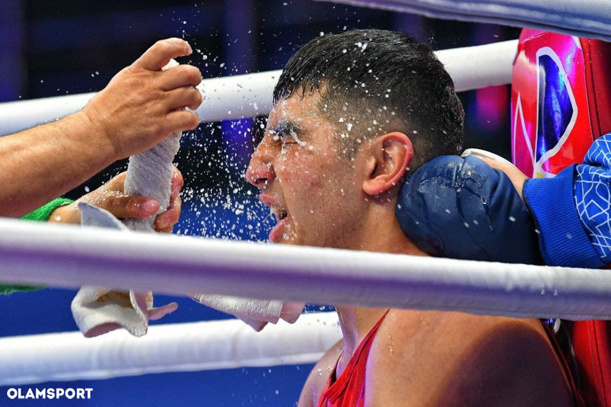 Toshkentdagi 22 yoshgacha bo'lgan bokschilar o'rtasidagi Osiyo chempionatida so'nggi qatnashchimiz ham oltin medalni o'ziniki qildi.
			