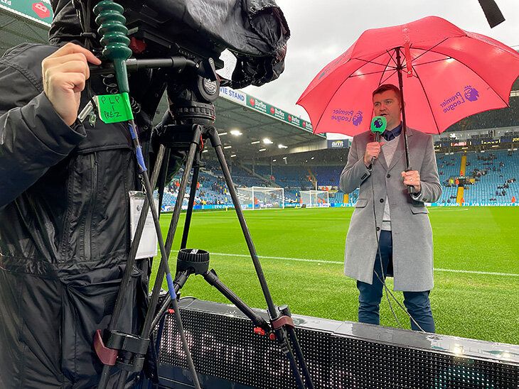 Angliya futboli atmosferasi shunchaki qoyilmaqom darajada. 
			