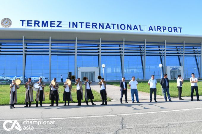 Adham Solievning mashhur taronasi birinchi tilga olingan viloyatdan boshlansa, bizning bu galgi safarimiz shuning teskarisi bo'ldi.
			